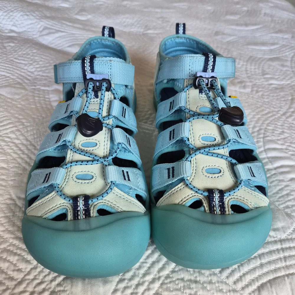 EUC Like New Keen Newport H2 Baby Ice Blue Kids 5 Women 6.5 EU 37